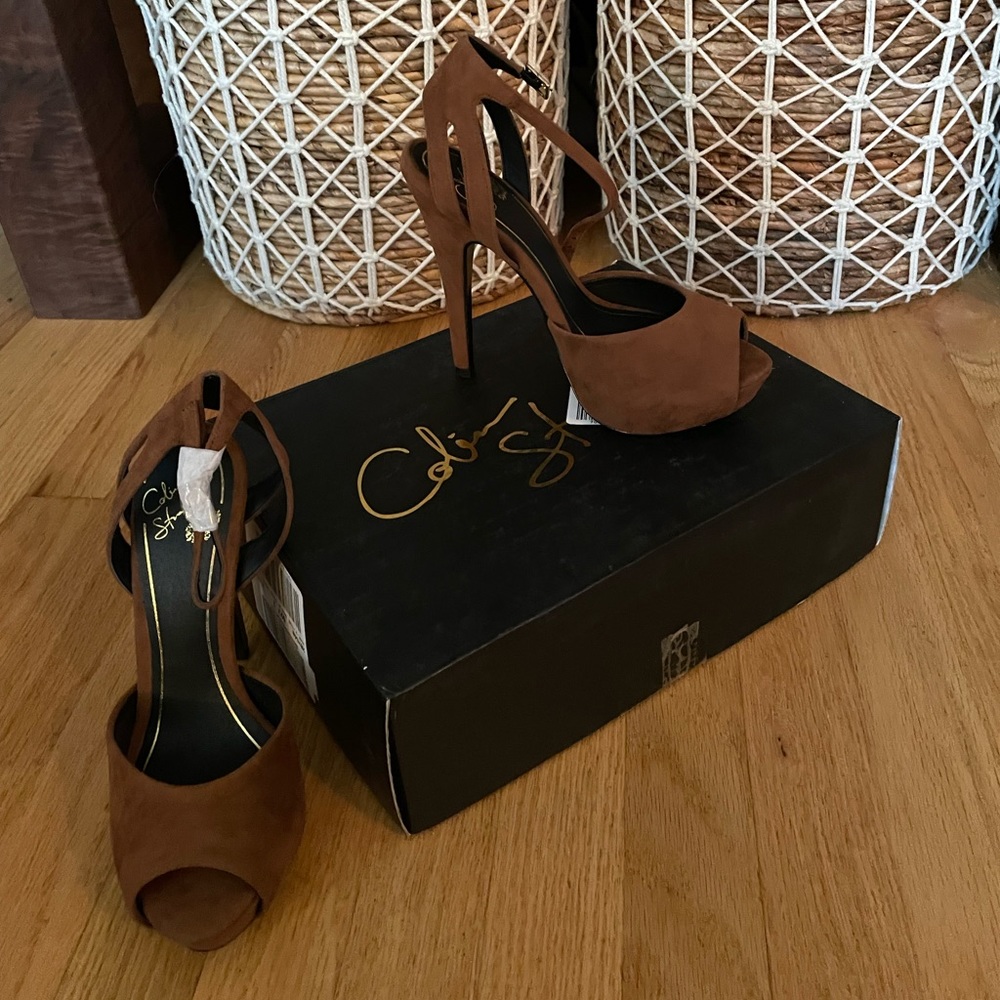 Colin Stuart never worn suede heels